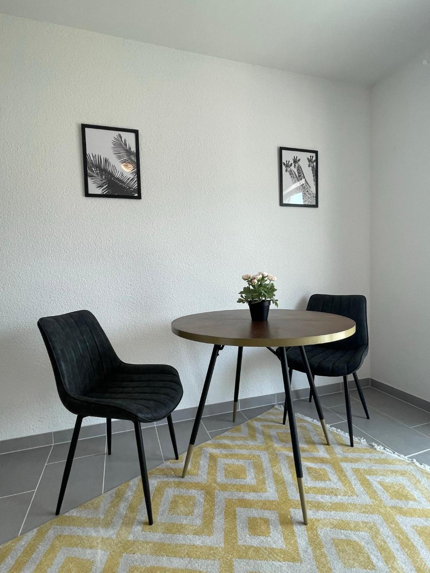 קרלסרוהה Simplex Apartments Am Europaplatz חדר תמונה