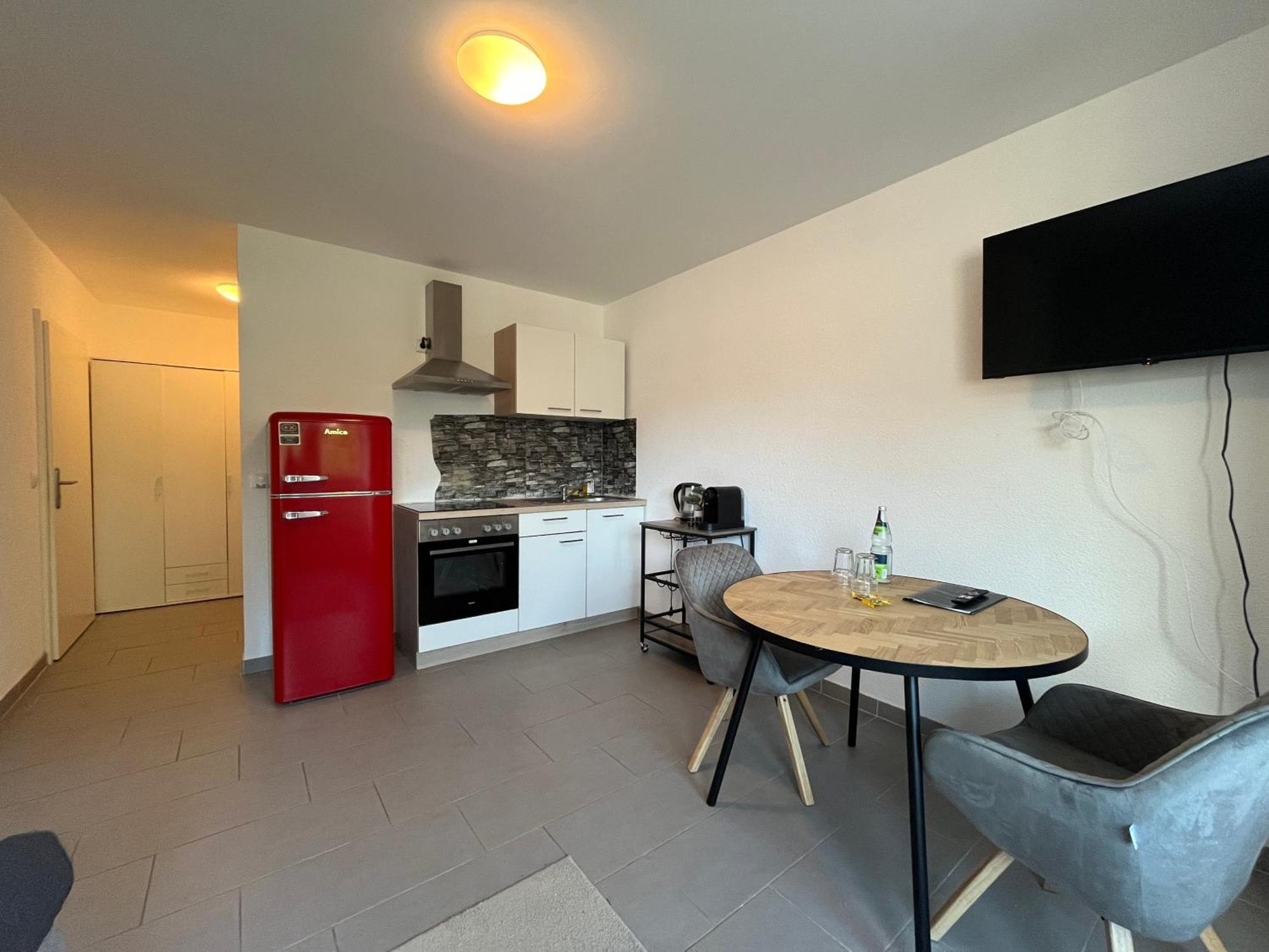 קרלסרוהה Simplex Apartments Am Europaplatz חדר תמונה