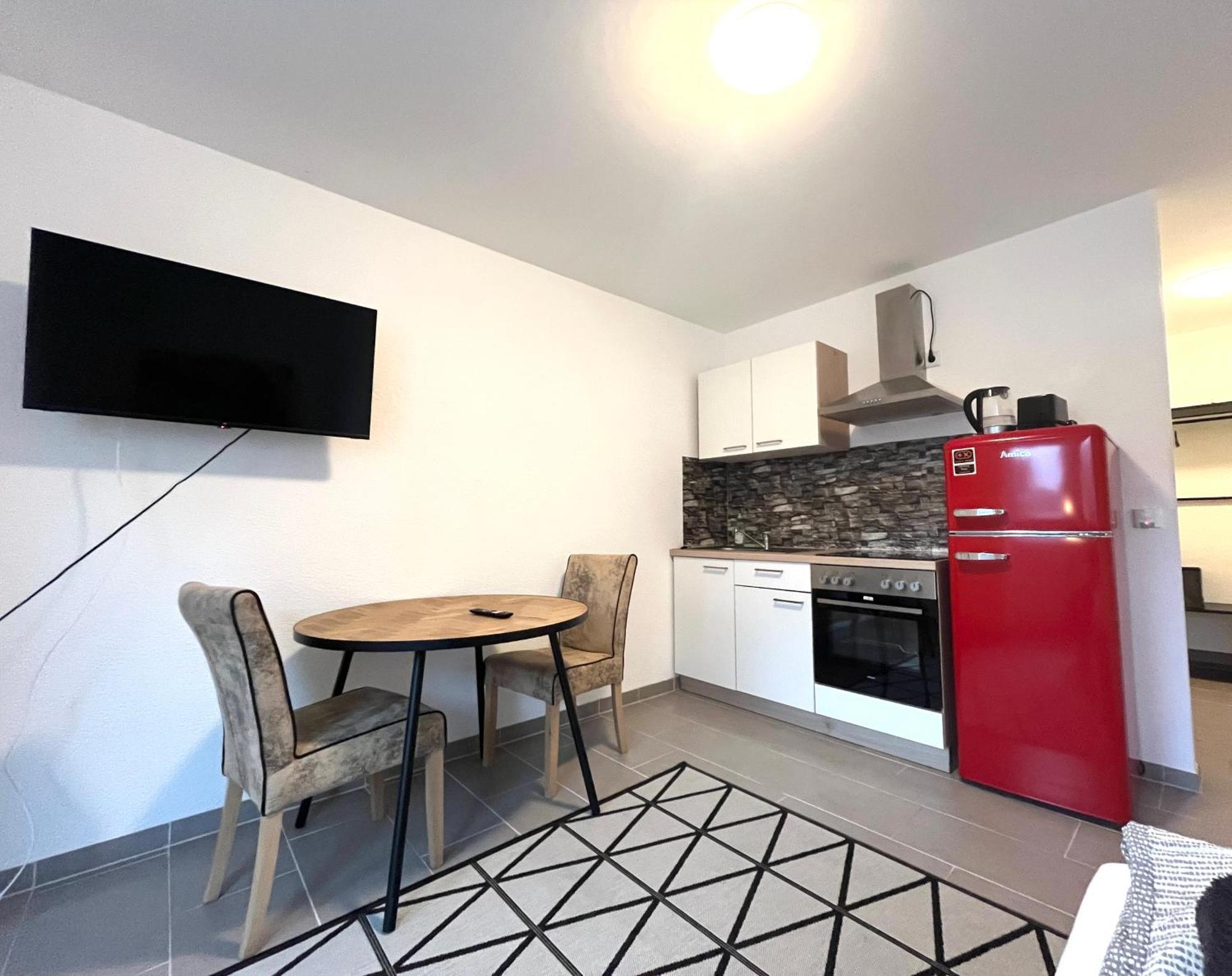 קרלסרוהה Simplex Apartments Am Europaplatz חדר תמונה
